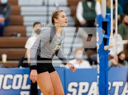 Thumbnail 2 in Lincoln Southwest vs. Pius X photogallery.
