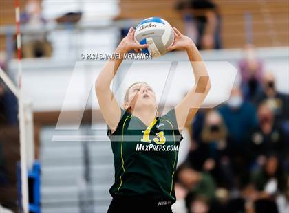 Thumbnail 3 in Lincoln Southwest vs. Pius X photogallery.