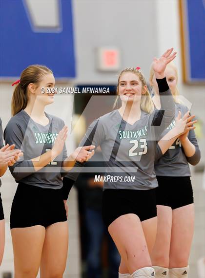 Thumbnail 3 in Lincoln Southwest vs. Pius X photogallery.
