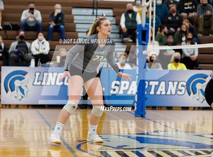 Thumbnail 1 in Lincoln Southwest vs. Pius X photogallery.