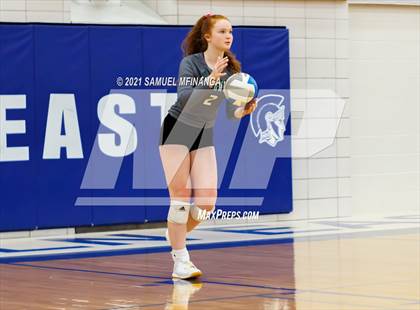 Thumbnail 3 in Lincoln Southwest vs. Pius X photogallery.