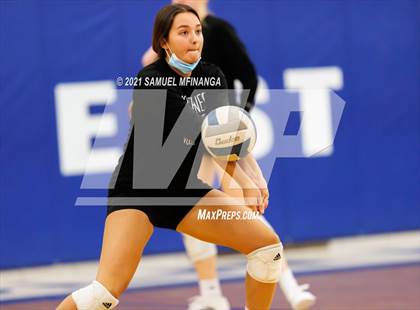 Thumbnail 1 in Lincoln Southwest vs. Pius X photogallery.