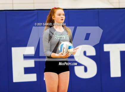 Thumbnail 1 in Lincoln Southwest vs. Pius X photogallery.