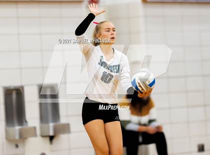 Thumbnail 3 in Lincoln Southwest vs. Pius X photogallery.