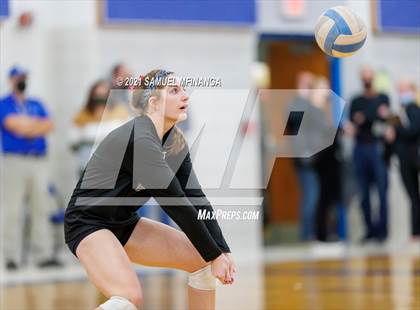 Thumbnail 1 in Lincoln Southwest vs. Pius X photogallery.