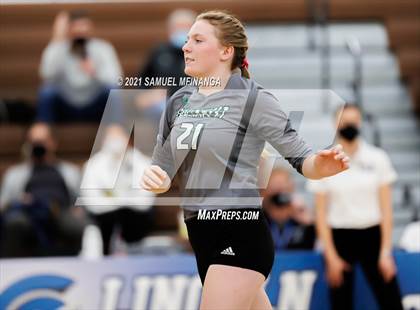 Thumbnail 1 in Lincoln Southwest vs. Pius X photogallery.