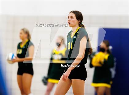Thumbnail 3 in Lincoln Southwest vs. Pius X photogallery.