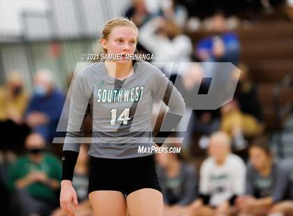 Thumbnail 3 in Lincoln Southwest vs. Pius X photogallery.