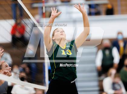 Thumbnail 2 in Lincoln Southwest vs. Pius X photogallery.