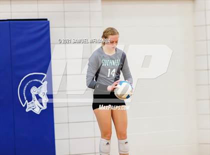 Thumbnail 2 in Lincoln Southwest vs. Pius X photogallery.