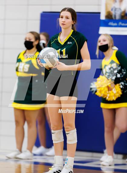 Thumbnail 1 in Lincoln Southwest vs. Pius X photogallery.