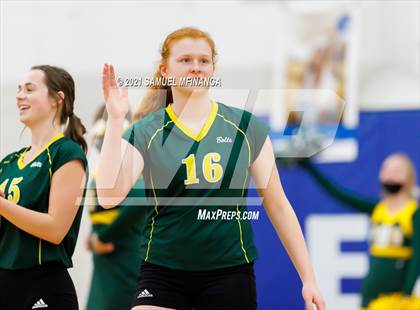 Thumbnail 1 in Lincoln Southwest vs. Pius X photogallery.