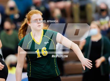 Thumbnail 3 in Lincoln Southwest vs. Pius X photogallery.