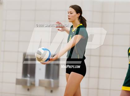 Thumbnail 3 in Lincoln Southwest vs. Pius X photogallery.