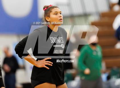 Thumbnail 1 in Lincoln Southwest vs. Pius X photogallery.