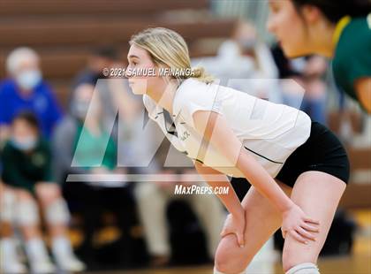 Thumbnail 2 in Lincoln Southwest vs. Pius X photogallery.