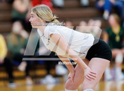 Thumbnail 2 in Lincoln Southwest vs. Pius X photogallery.