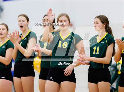 Thumbnail 2 in Lincoln Southwest vs. Pius X photogallery.