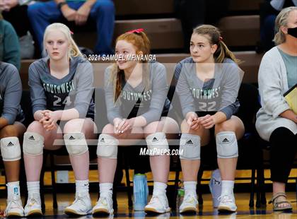 Thumbnail 1 in Lincoln Southwest vs. Pius X photogallery.