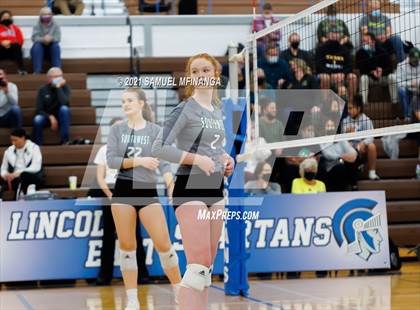Thumbnail 2 in Lincoln Southwest vs. Pius X photogallery.
