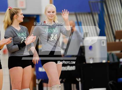 Thumbnail 1 in Lincoln Southwest vs. Pius X photogallery.