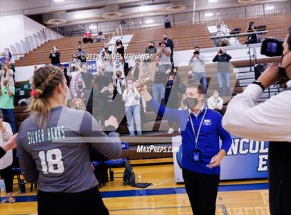 Thumbnail 2 in Lincoln Southwest vs. Pius X photogallery.