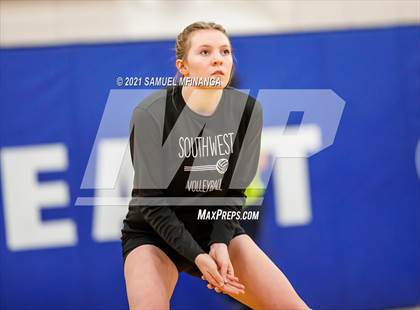 Thumbnail 1 in Lincoln Southwest vs. Pius X photogallery.