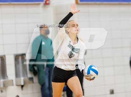 Thumbnail 1 in Lincoln Southwest vs. Pius X photogallery.