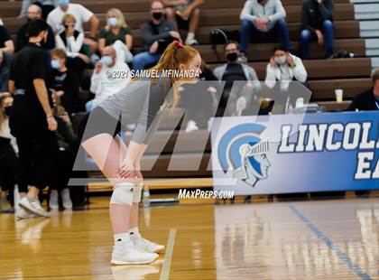 Thumbnail 2 in Lincoln Southwest vs. Pius X photogallery.