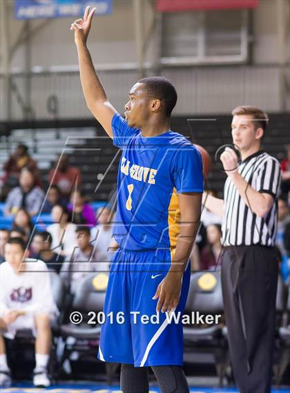 Thumbnail 3 in Piedmont Hills vs. Oak Grove (CIF CCS D1 Final) photogallery.