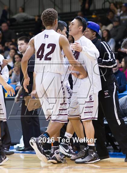 Thumbnail 1 in Piedmont Hills vs. Oak Grove (CIF CCS D1 Final) photogallery.