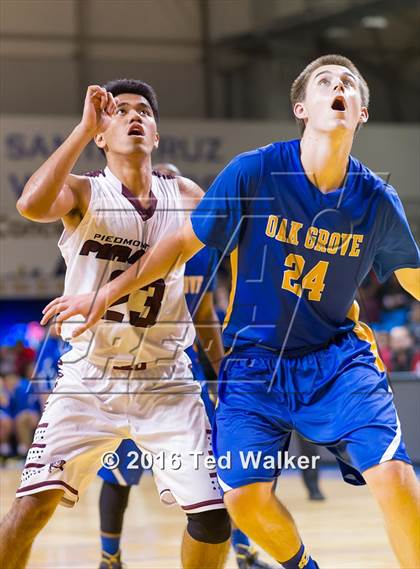 Thumbnail 3 in Piedmont Hills vs. Oak Grove (CIF CCS D1 Final) photogallery.