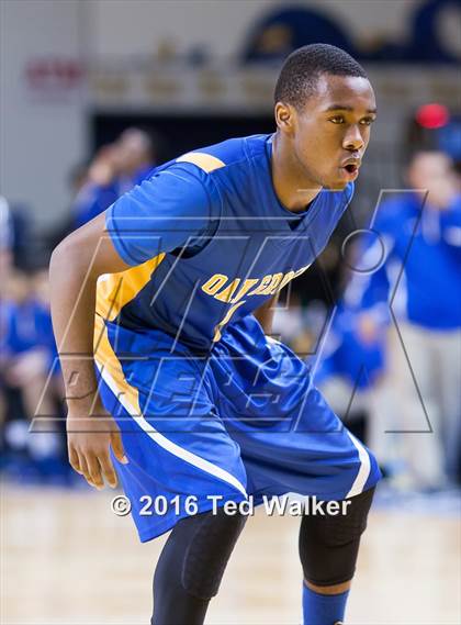 Thumbnail 2 in Piedmont Hills vs. Oak Grove (CIF CCS D1 Final) photogallery.