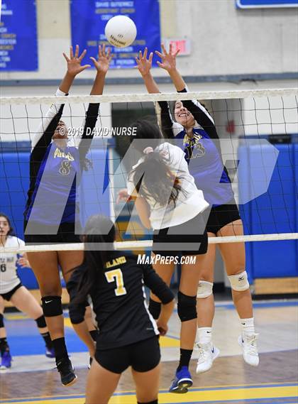 Thumbnail 1 in Highland @ Quartz Hill photogallery.