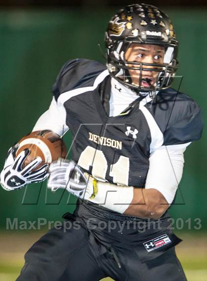 Thumbnail 2 in Wylie @ Denison photogallery.