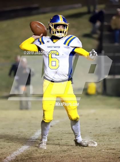 Thumbnail 3 in Sweetwater @ Smith County (TSSAA 3A 1st Round Playoff) photogallery.