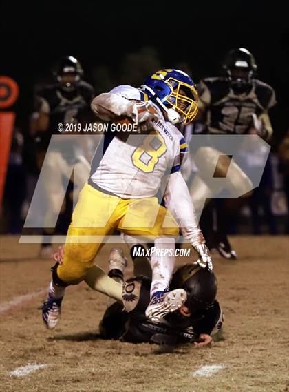 Thumbnail 2 in Sweetwater @ Smith County (TSSAA 3A 1st Round Playoff) photogallery.