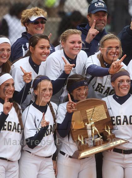Thumbnail 1 in Legend vs Legacy (CHSAA 5A Final) photogallery.