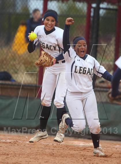 Thumbnail 1 in Legend vs Legacy (CHSAA 5A Final) photogallery.