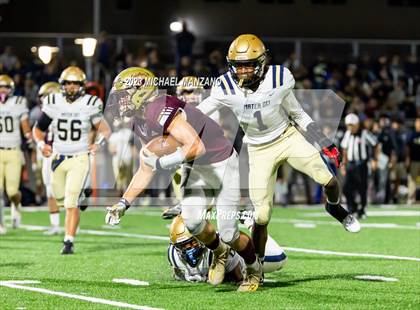 Thumbnail 3 in Mater Dei Catholic @ Point Loma photogallery.