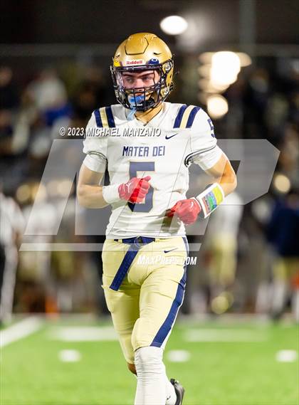Thumbnail 3 in Mater Dei Catholic @ Point Loma photogallery.