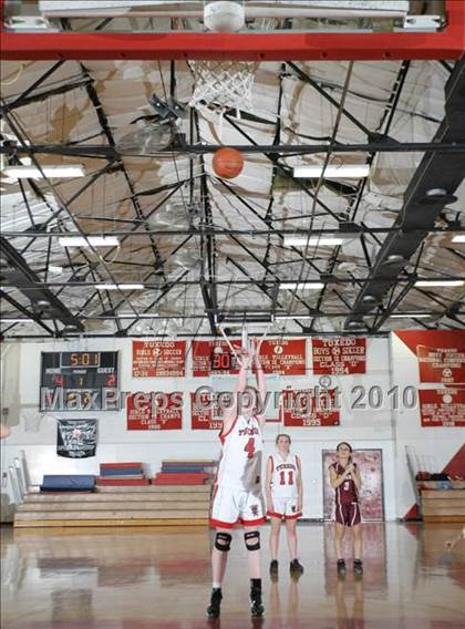 Thumbnail 2 in Livingston Manor-Roscoe Central @ Tuxedo photogallery.