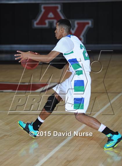 Thumbnail 2 in Antelope Valley Christian vs. Littlerock photogallery.