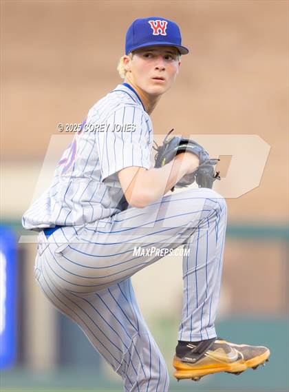 Thumbnail 3 in Lowndes vs Walton (GHSA 6A Final Game 2) photogallery.