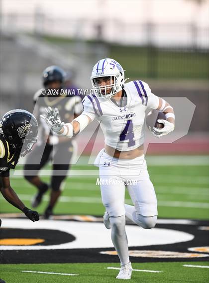 Thumbnail 3 in Jacksboro @ Eagle Mountain photogallery.