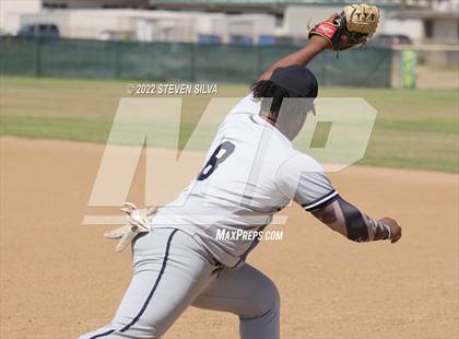Thumbnail 1 in Mater Dei Catholic @ Mar Vista photogallery.