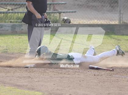 Thumbnail 3 in Mater Dei Catholic @ Mar Vista photogallery.