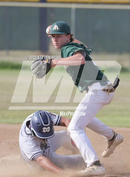 Thumbnail 1 in Mater Dei Catholic @ Mar Vista photogallery.
