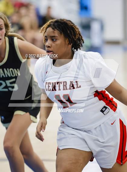 Thumbnail 3 in Springfield Central vs Lebanon (The 48 Hours of Basketball) photogallery.
