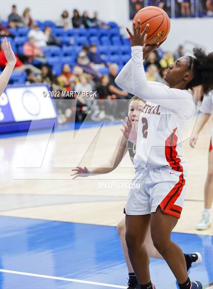 Thumbnail 3 in Springfield Central vs Lebanon (The 48 Hours of Basketball) photogallery.